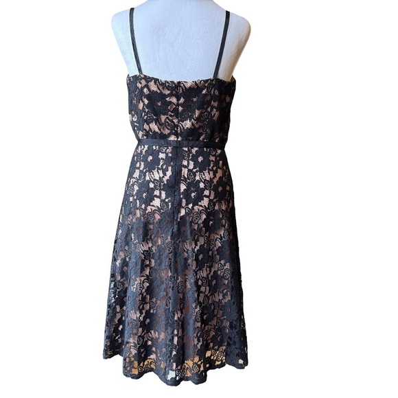 Vintage Black Lace Fit and Flare Cocktail Dress Size 8 - Picture 3 of 9